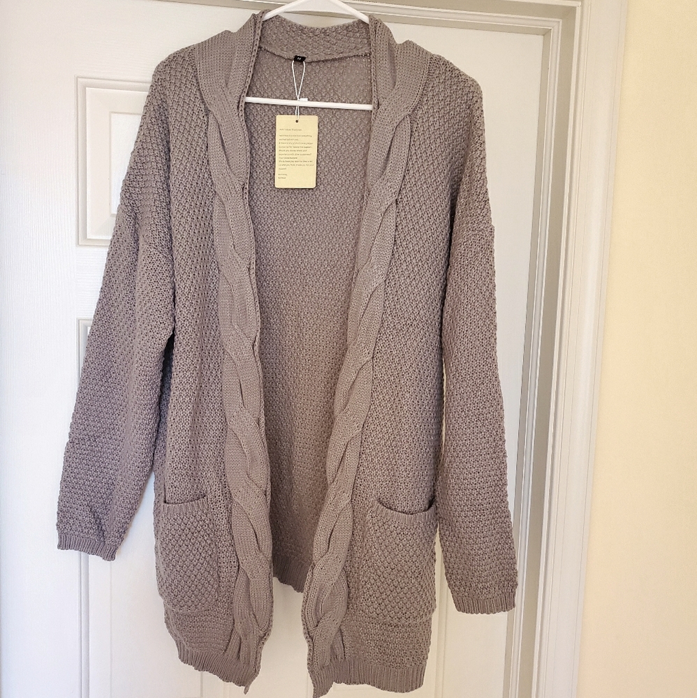 Gray open cardigan